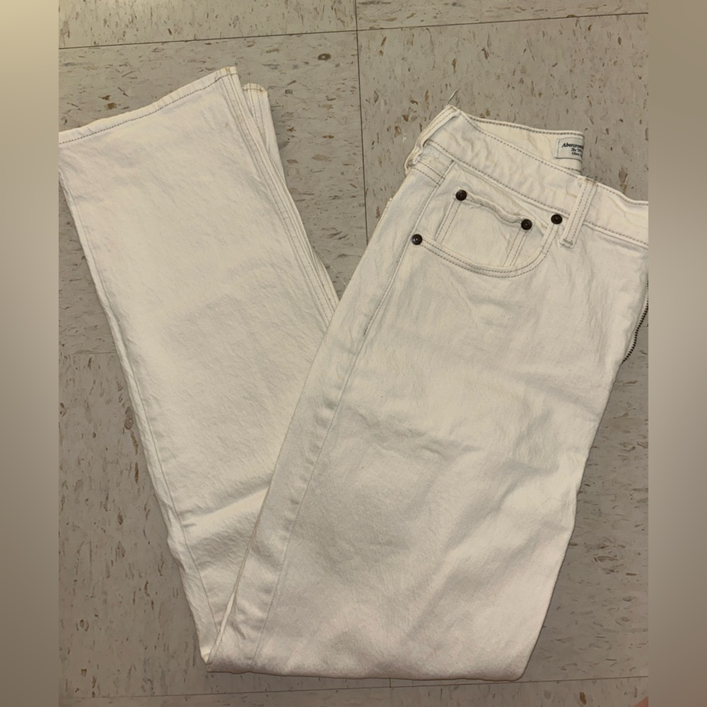 Abercrombie 90s straight high rise jeans